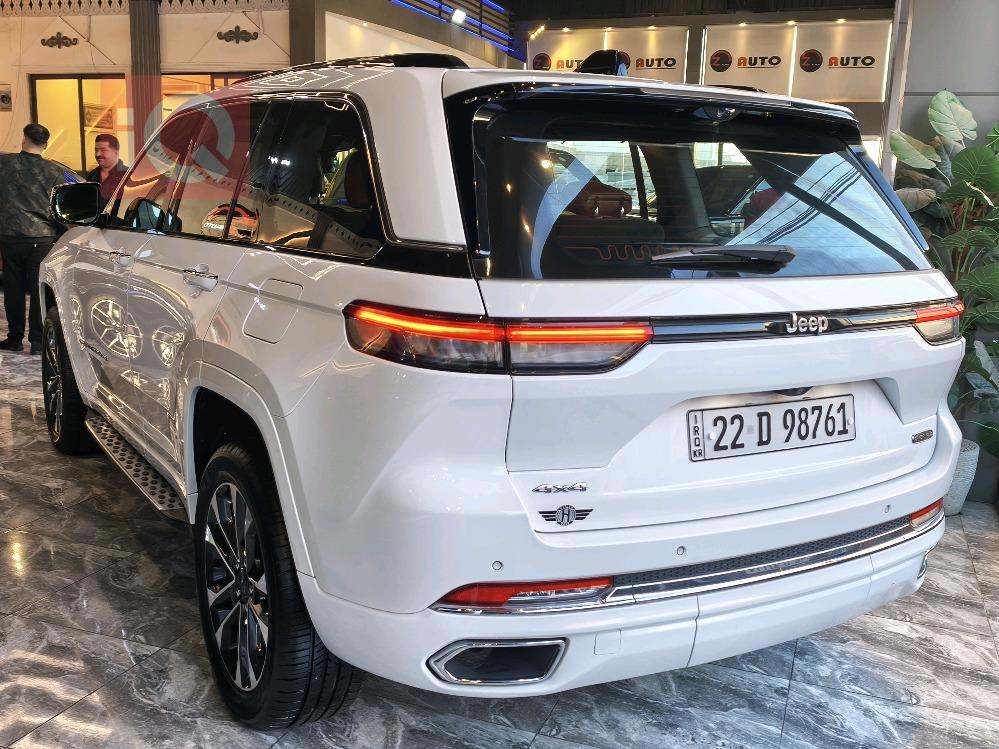 جيب جراند شيروكي